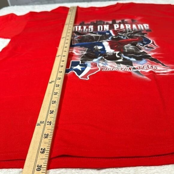 Bulls on Parade Houston Texans Red Tee size Large NWOT Gildan Preshrunk Cotton - Picture 8 of 12